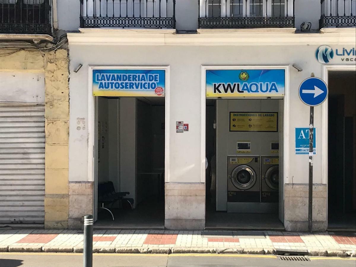 A Dos Pasos De Todo Apartamento Málaga Exterior foto